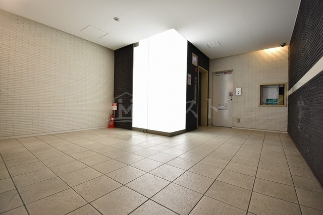 パウゼ堺筋のロビー