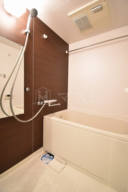 パウゼ堺筋の浴室