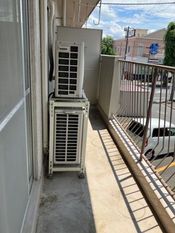 富士見マンションＡ棟のバルコニー