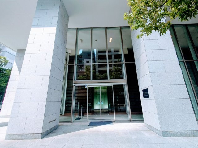 パークタワー芝浦ベイワード　オーシャンウイングのエントランス|エントランス前