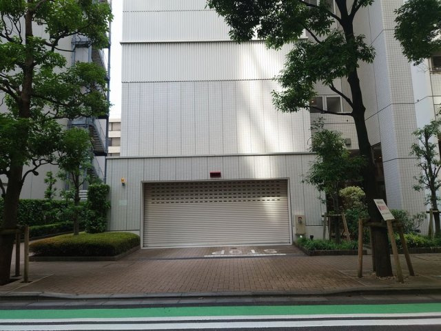 パークタワー芝浦ベイワード　オーシャンウイングの駐車場|駐車場入り口