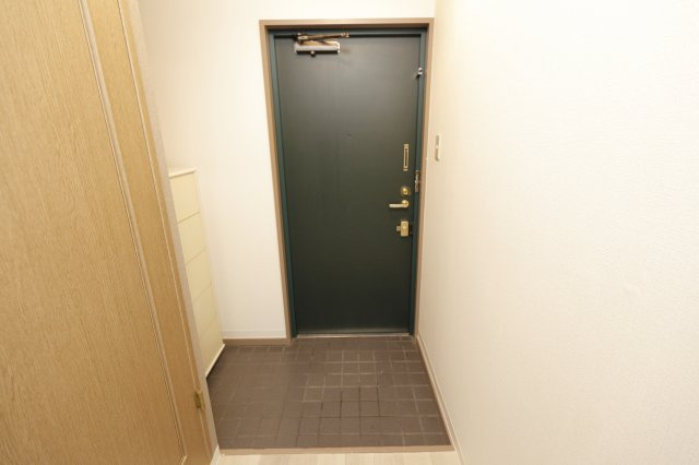 T's garden小岩の玄関