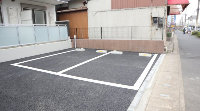 【駐車場】 | リブリ・ウィステリア船橋　 | カースペースがあります