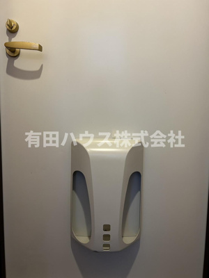 【玄関】 | メゾンローリエ
