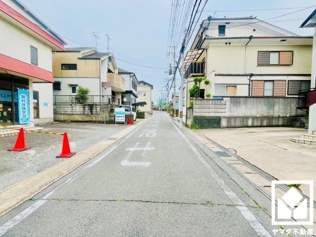 宇治市木幡平尾の前面道路含む現地写真