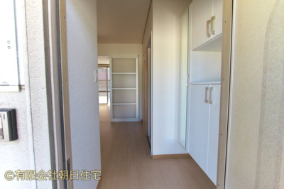 【玄関】 | コーポシタサコ