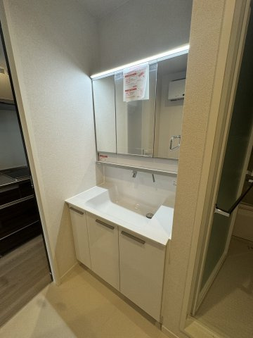 【洗面所】シャーメゾン鹿田本町