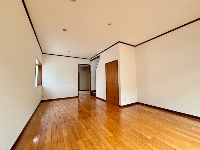 柳川市新外町の中古一戸建の居間・リビング