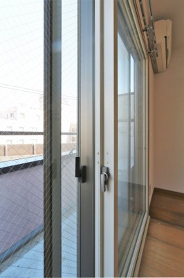 【バルコニー】 | ペンテフラット | 参考写真（同物件別部屋）