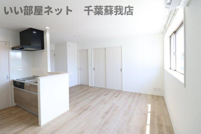 パルティシオン の居間・リビング|使いやすい居間です