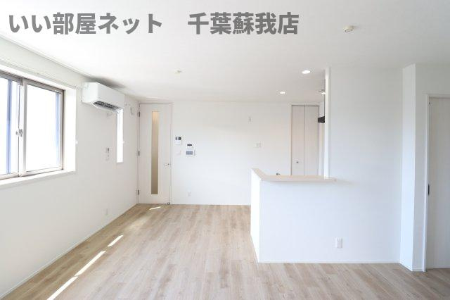 パルティシオン の居間・リビング|使いやすい居間です