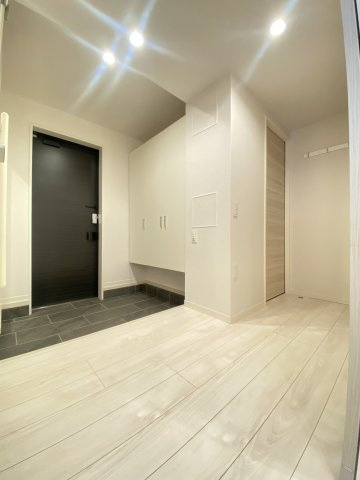 リヴェック豊四季Ⅰの玄関