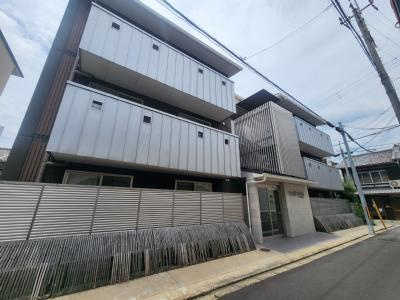 トラストコート二条駅前の外観