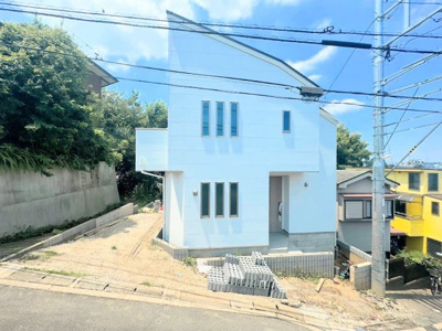 【前面道路含む現地写真】 | ◆◇寺山町　新築戸建て◇◆ | ◆住宅ローンのご相談や周辺環境のご案内も含め、ローンに詳しい、地元に詳しいスタッフがお出迎えさせていただきます。お気軽にご相談ください。