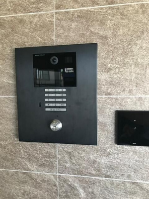 【エントランス】 | ＭＡＸＩＶ百合ヶ丘(マキシヴユリガオカ)