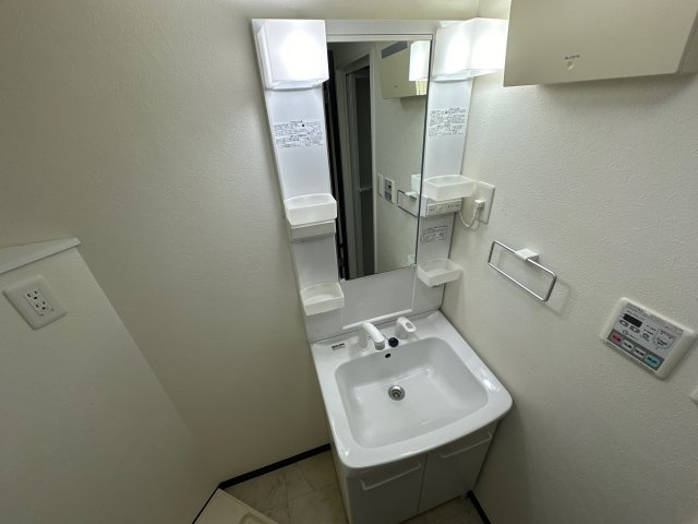 姫路市飾磨区清水の賃貸マンションの洗面所