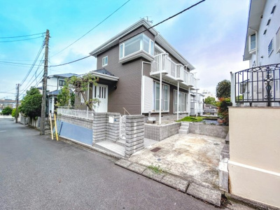 【外観】 | ◆◇旭区中沢3丁目　中古戸建◇◆ | ◆一戸建てを中心とした街並みが整然と続き、周辺は高い建物が建っていないので、緑の多い閑静な趣を感じる環境です。街並みや周辺環境も重要なポイントです！！