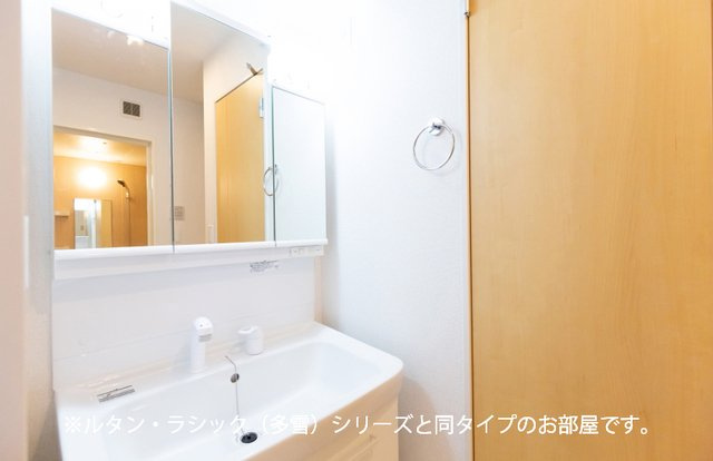 フィレンツェＡの洗面所|洗面所