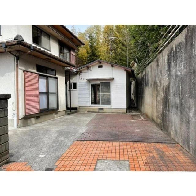 上津町戸建の寝室|落ち着いて過ごせるお部屋なので、寝室にいかがでしょうか