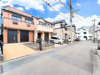 【前面道路含む現地写真】 | ◆◇池辺町　中古戸建◇◆ | ◆前面道路も幅員があり車の運転も安心！前面道路は閑静な住宅地。車通りの少ない道路です。お子様にも安心です。