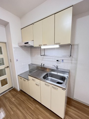 大阪市都島区中野町４丁目の賃貸マンションのキッチン