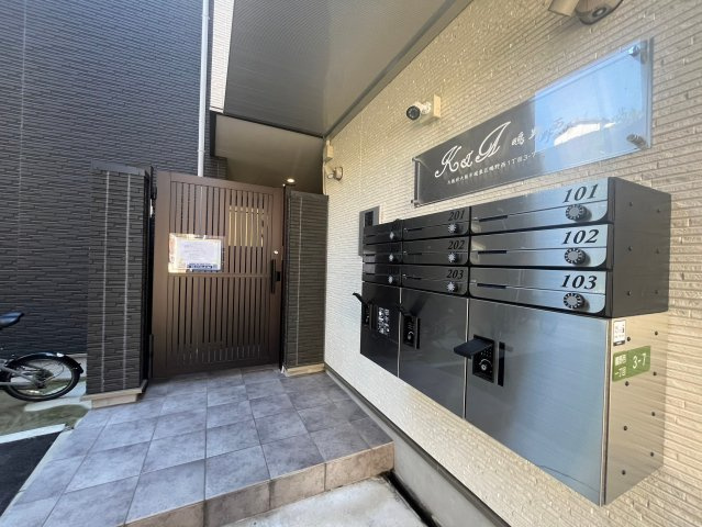 K＆A鴫野西のエントランス|ゆとりのあるエントランスです