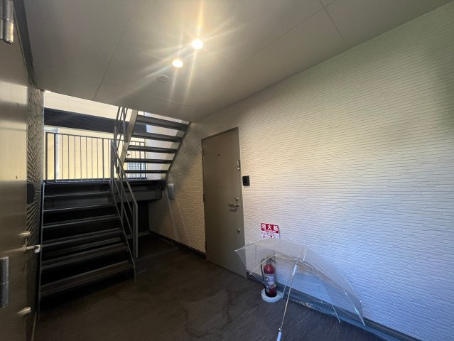 K＆A鴫野西のロビー|清潔なロビーです