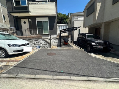 【前面道路含む現地写真】