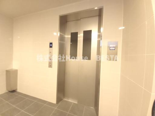 グランデュオ三宮Ⅱのロビー