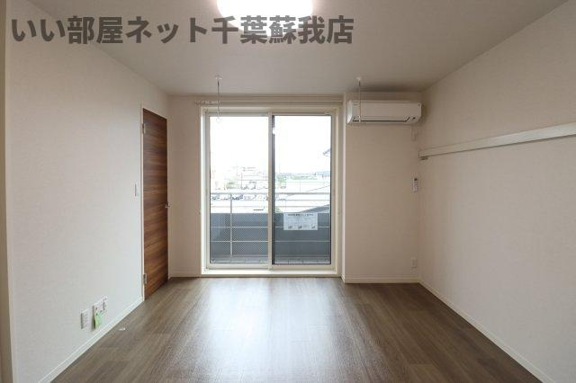 パスティーク五井 の居間・リビング|使いやすい居間です