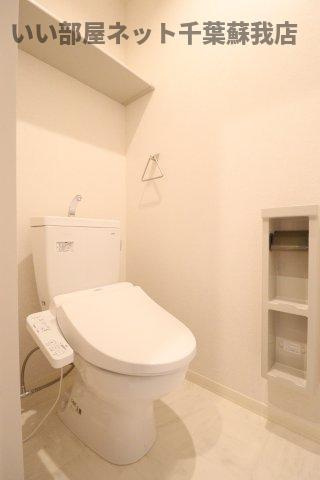 パスティーク五井 のトイレ|落ち着いた色調のトイレです
