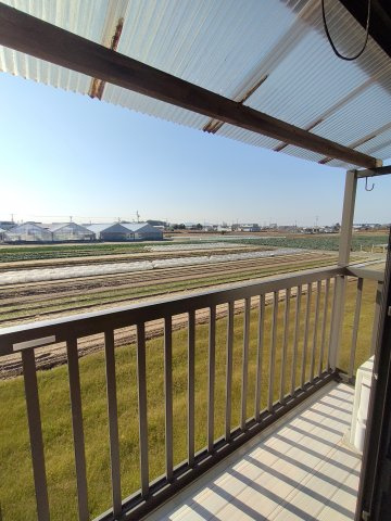 ウイングのバルコニー