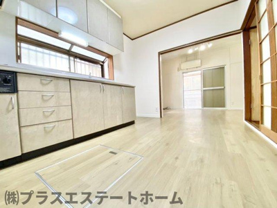 【居間・リビング】 | 米田町米田　戸建