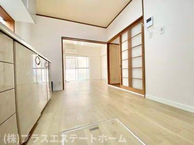 【居間・リビング】 | 米田町米田　戸建