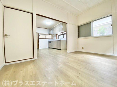 【居間・リビング】 | 米田町米田　戸建