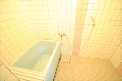 【浴室】 | 第2オーキットビル | コンパクトで使いやすいお風呂です