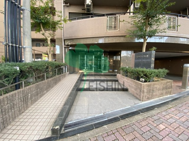 リベラいわきのエントランス