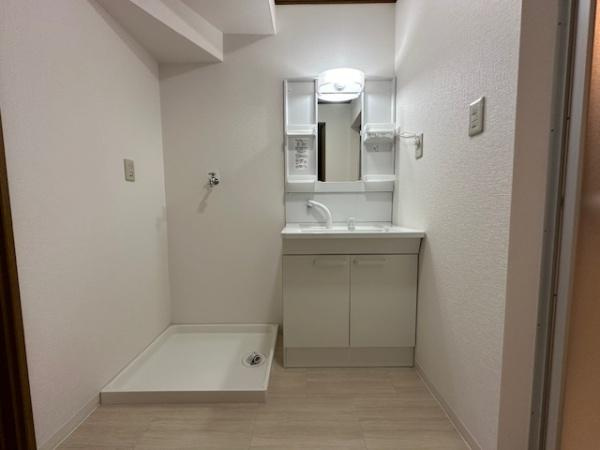 【独立洗面台】