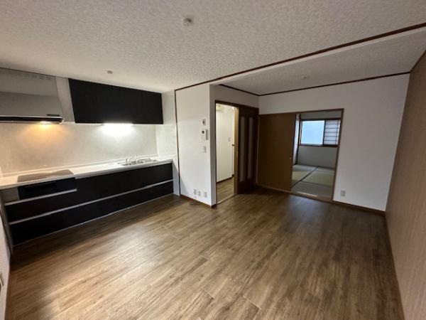 【居間・リビング】