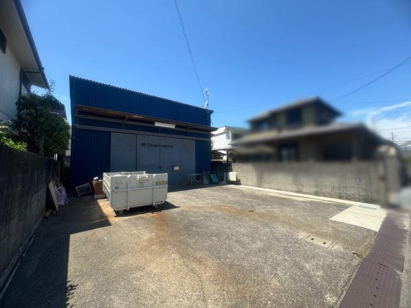 和歌山市松江北4丁目　倉庫の前面道路含む現地写真