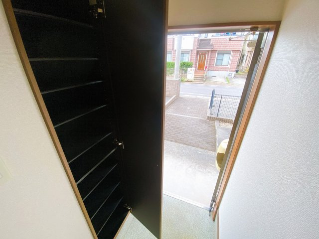 アンプルールリーブル永遠の収納|別部屋同一間取りのお写真となります。