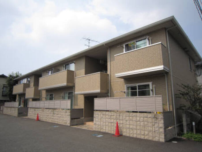 熊本市中央区国府１丁目のアパートの外観