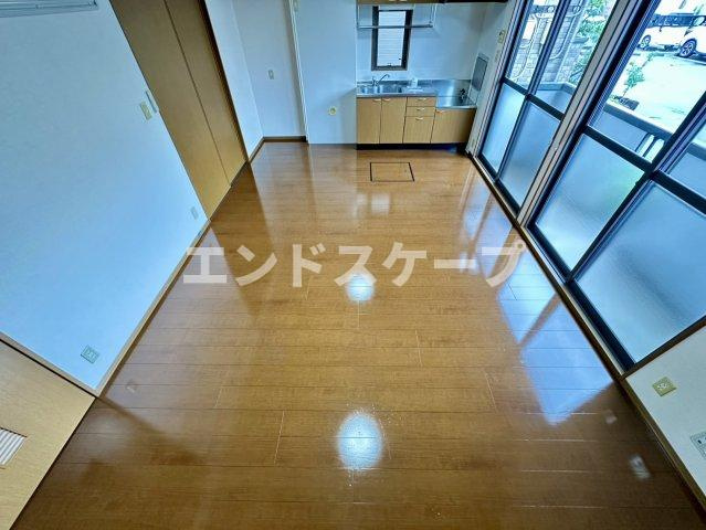 アビイロード　Ⅱの居間・リビング|高崎、前橋のお部屋探しはエンドスケープまで！お客様の理想お聞かせ下さい♪