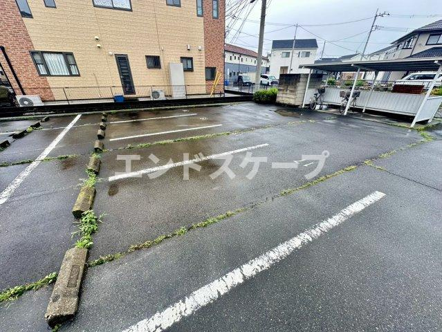 アビイロード　Ⅱの駐車場|高崎、前橋のお部屋探しはエンドスケープまで！お客様の理想お聞かせ下さい♪