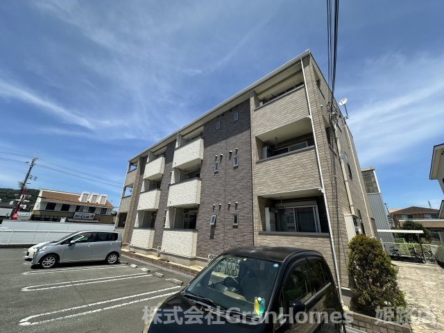ポエム・ひまわりの外観