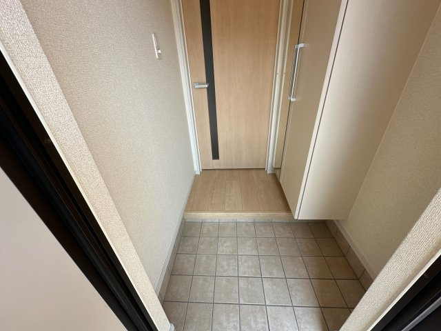 ジュネス　Ⅱの玄関
