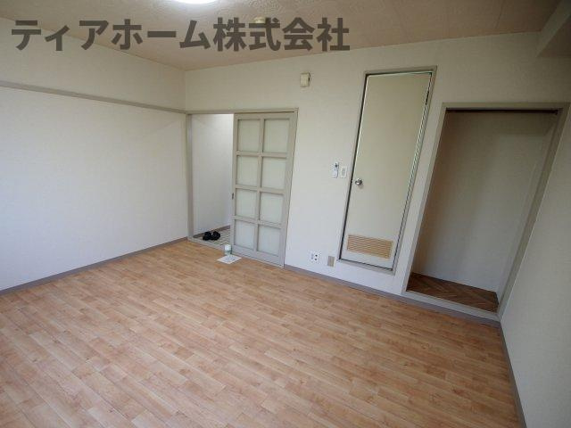 シティライフ高田の洋室|コンパクトで使いやすい洋室です