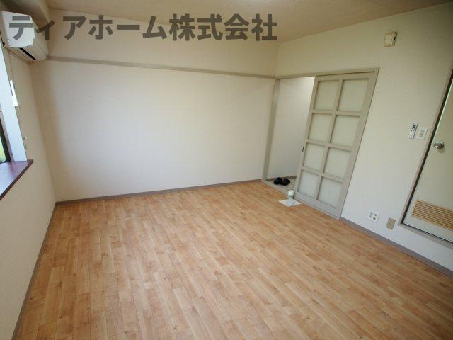 シティライフ高田の洋室|個人の部屋や寝室として使える洋室です