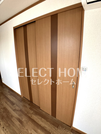 | グランドパレス