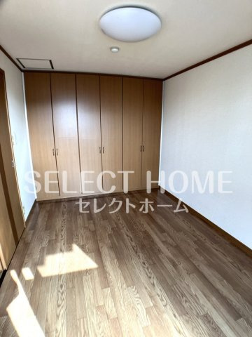  | グランドパレス